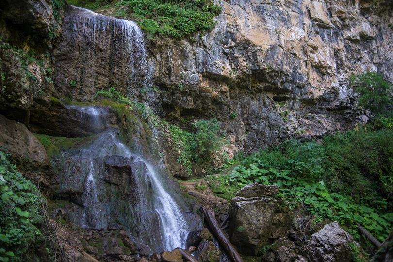 Университетские водопады