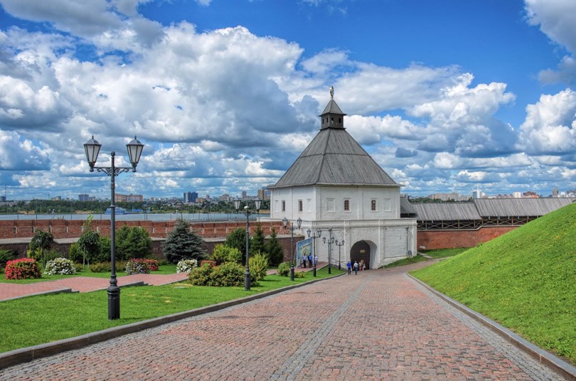 Тайницкая башня