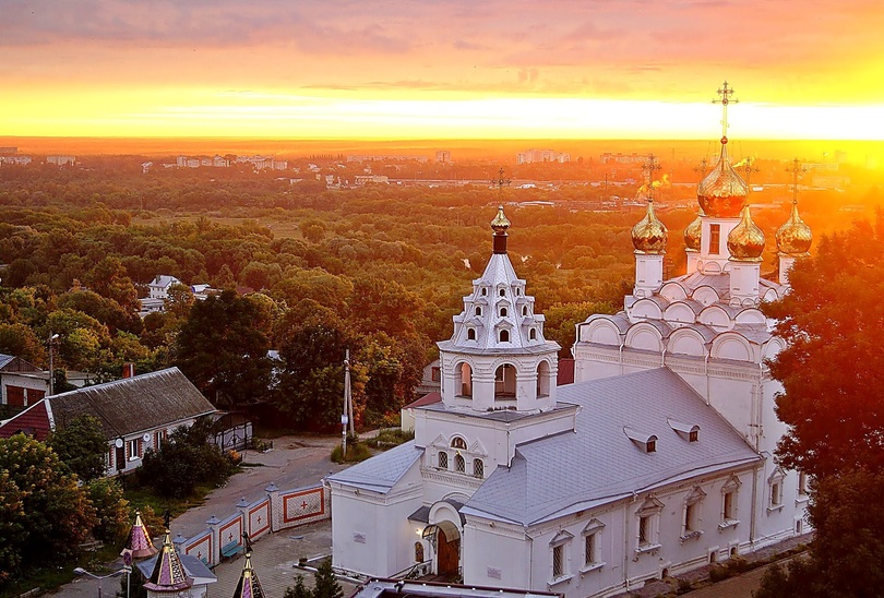 Петропавловский монастырь