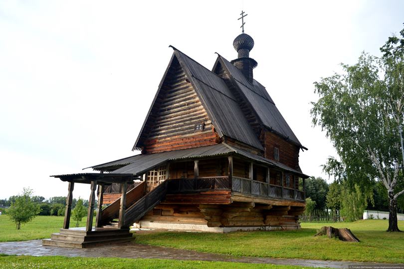 Никольская деревянная церковь