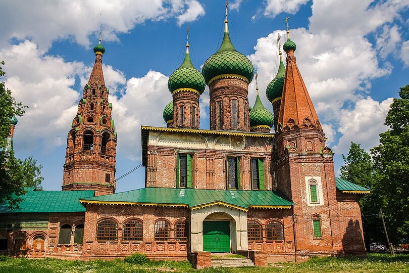 Церковь Иконы Божией Матери Тихвинская и церковь Николы Мокрого