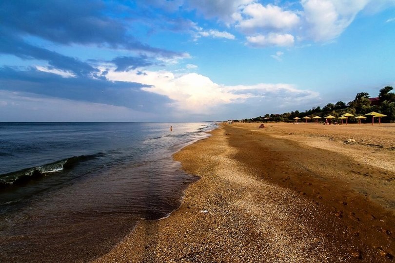 Пляж поселка Пересыпь